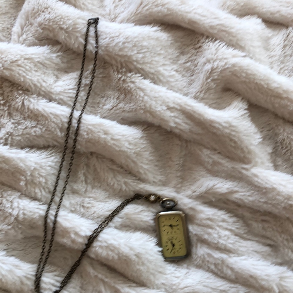 Vintage look watch necklace